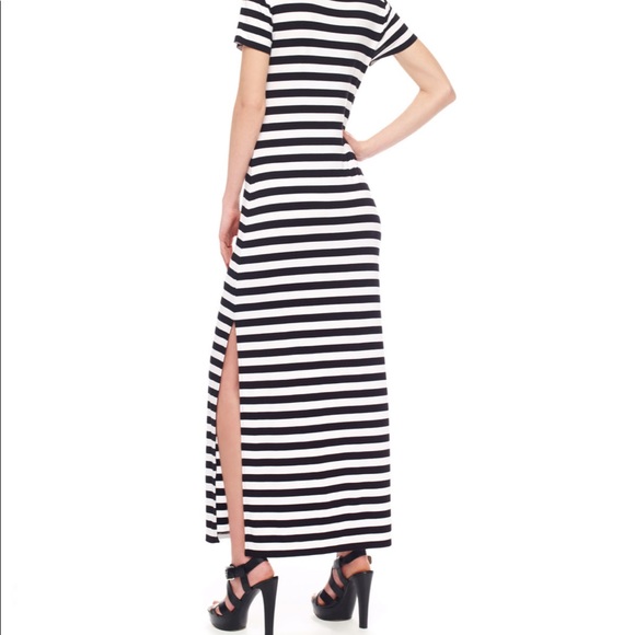 -SOLD- NWOT Micheal Kors Navy Striped Maxi Dress - Picture 4 of 13
